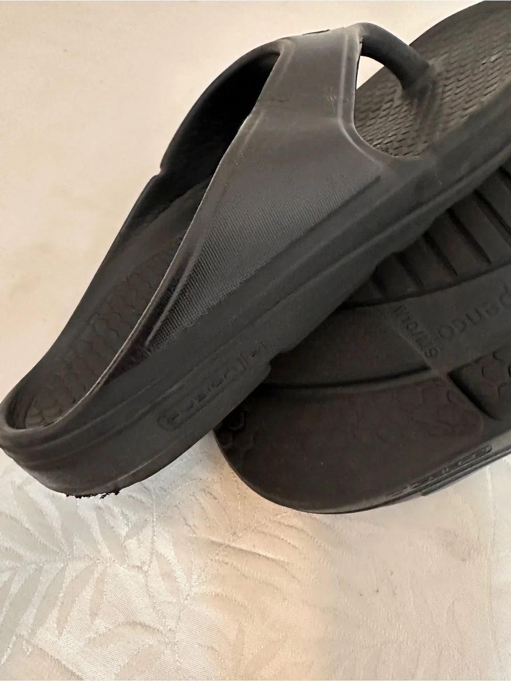 Spenco Men's Black Comfort Foam Flip-Flop Sandals W10 M9